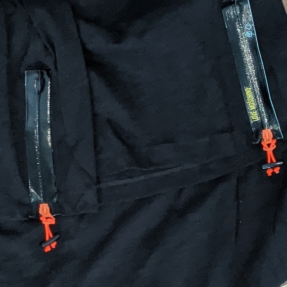 Love Moschino Top Oversize Side Zip Elbow Length Neon Toggle Pulls Black M NWT - Picture 11 of 14